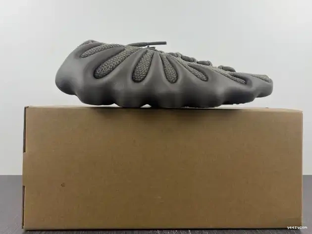 Adidas GX9662 450 Yeezy Cinder 0703